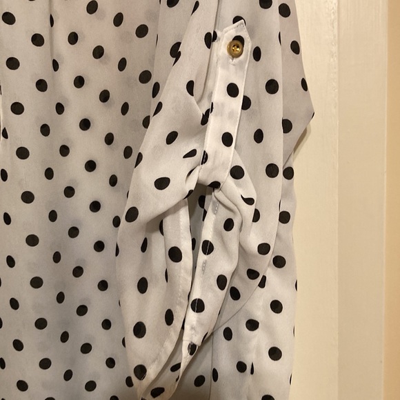 Rue cream black dot with button and zip details shirt - Picture 4 of 5